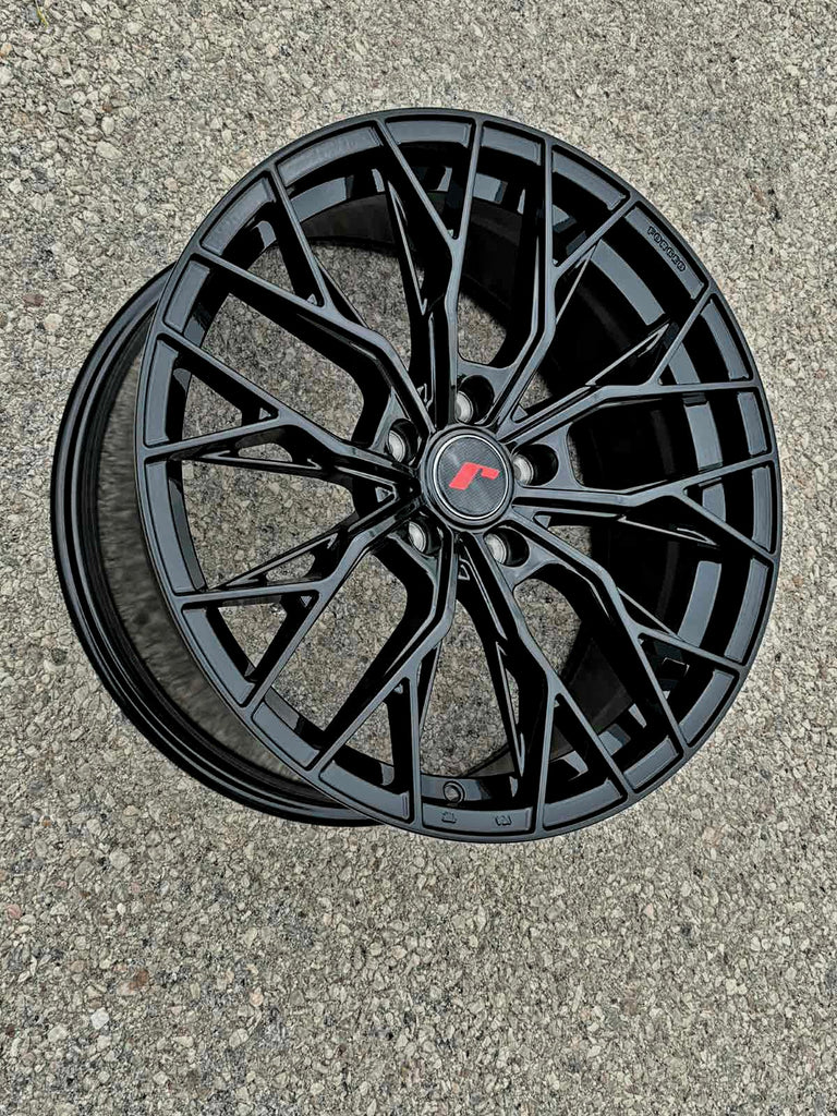 Replica IW12 Gloss Black 18*8