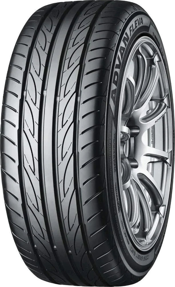 235/45R17 97W Yokohama Advan Fleva V701